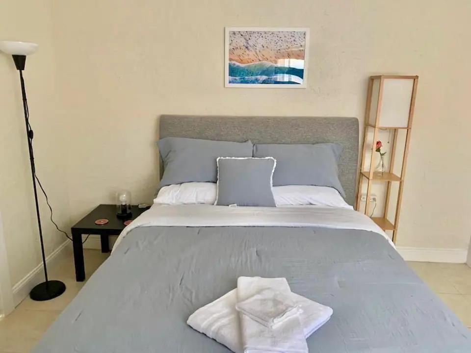Pretty Private Room, Near The Airport - Free Parking - 01 Miami Exterior photo