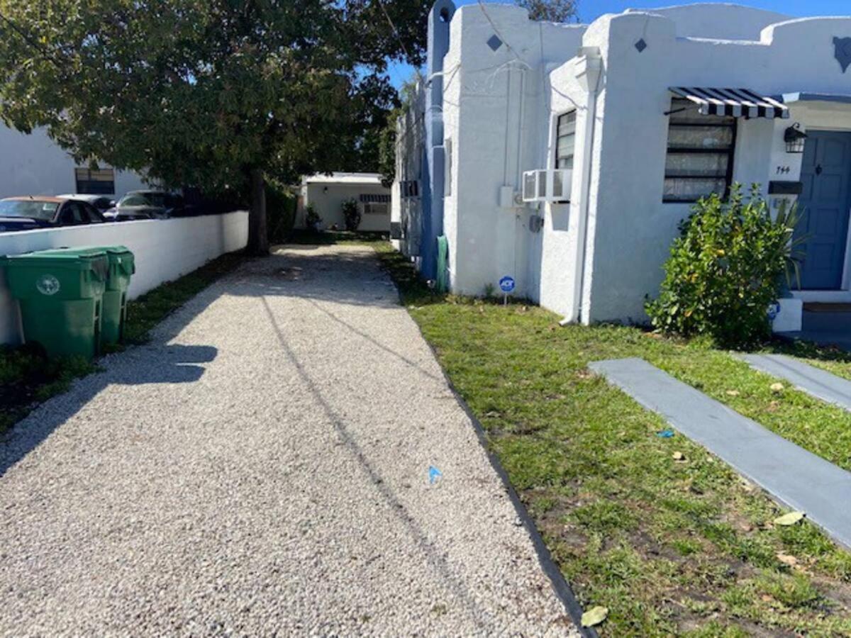 Pretty Private Room, Near The Airport - Free Parking - 01 Miami Exterior photo